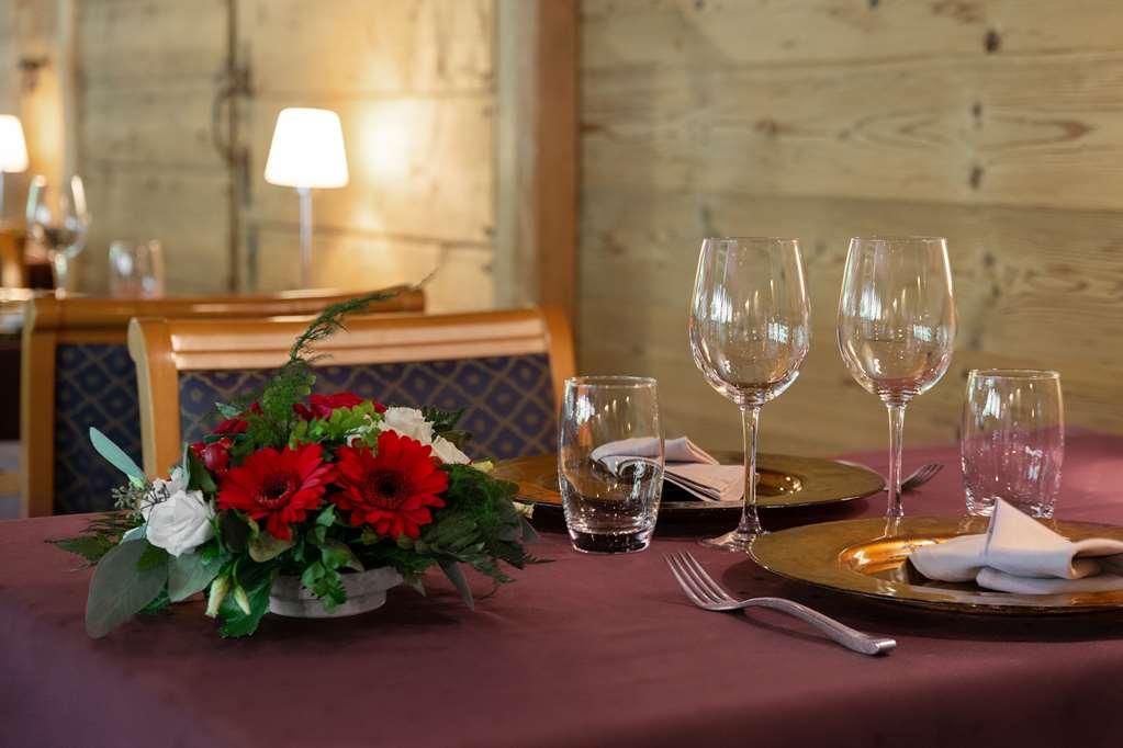 Brit Hotel Florimont Saint-Ferréol Restaurang bild